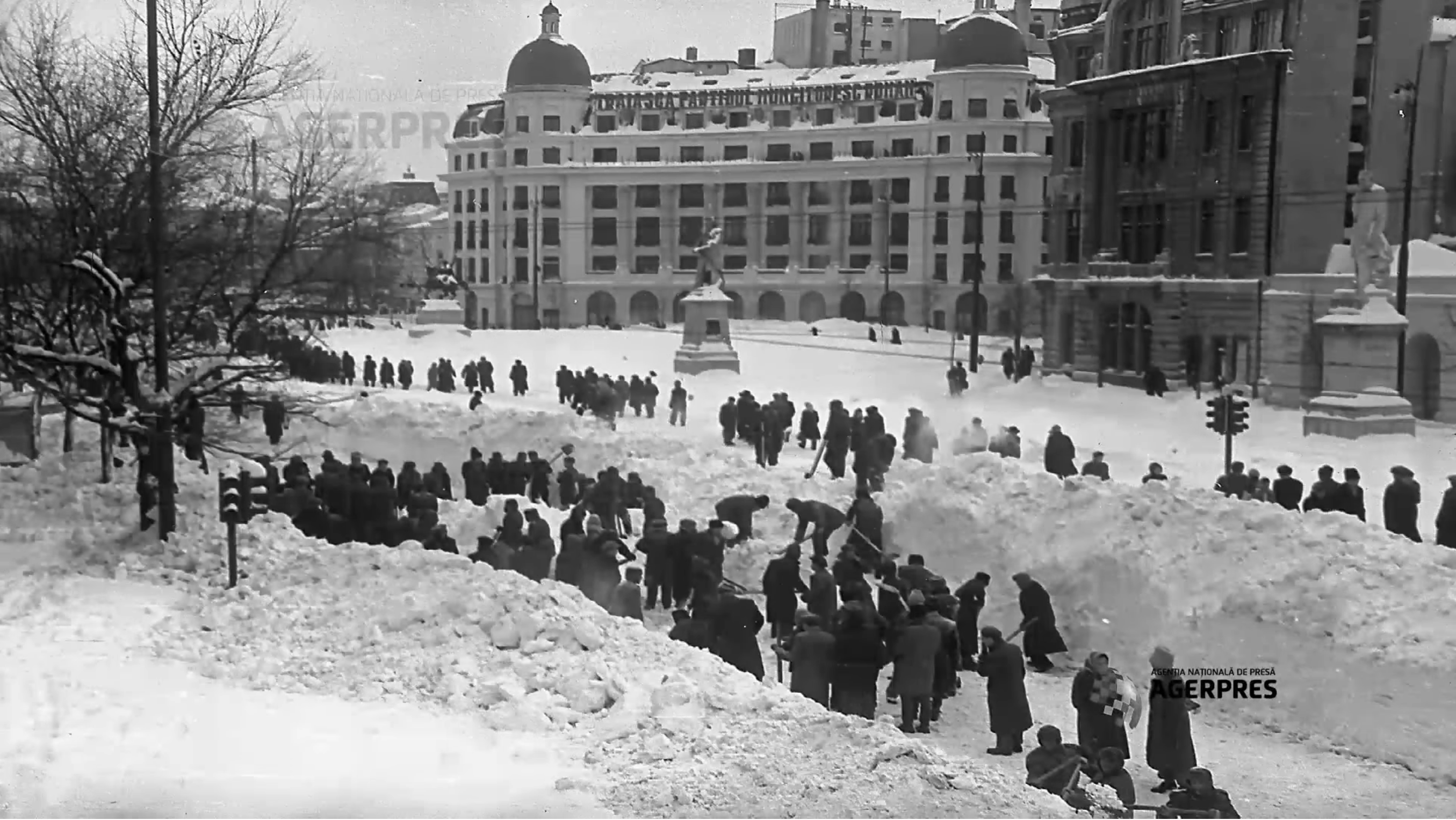 alt dezapezierea bucurest